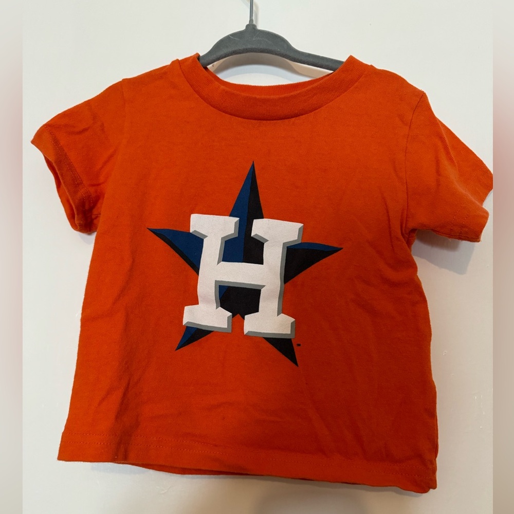 Kids’ Houston Astros tshirt. Size 2T